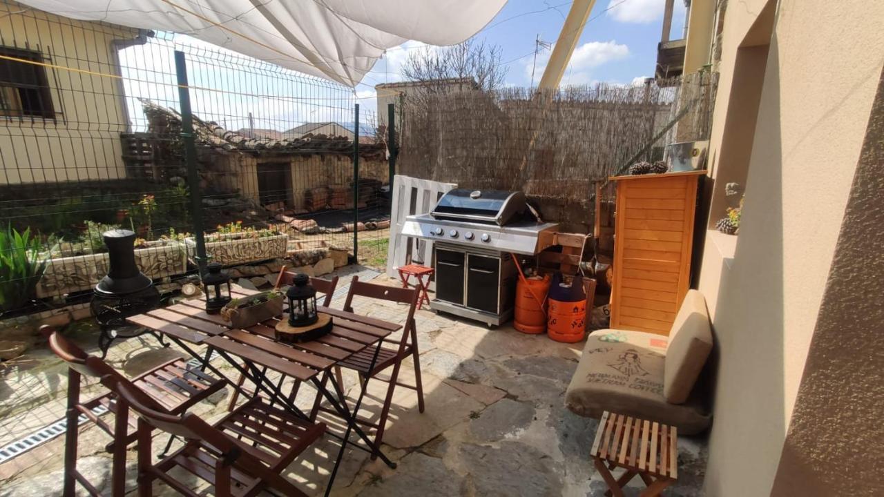 Cerverahouse Cervera de Buitrago ภายนอก รูปภาพ